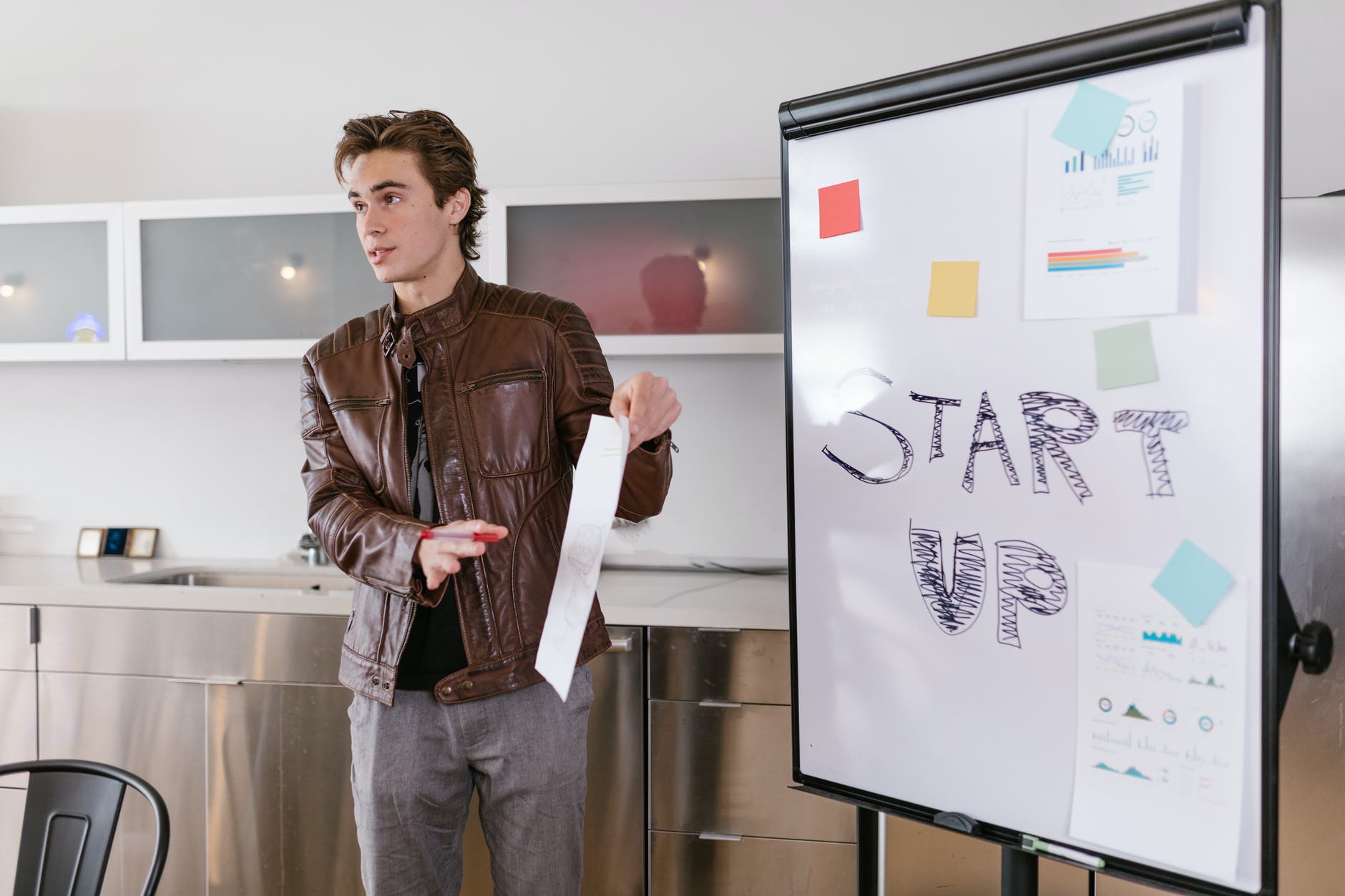 👨‍🏫 How to Pitch Your Startup Effectively
